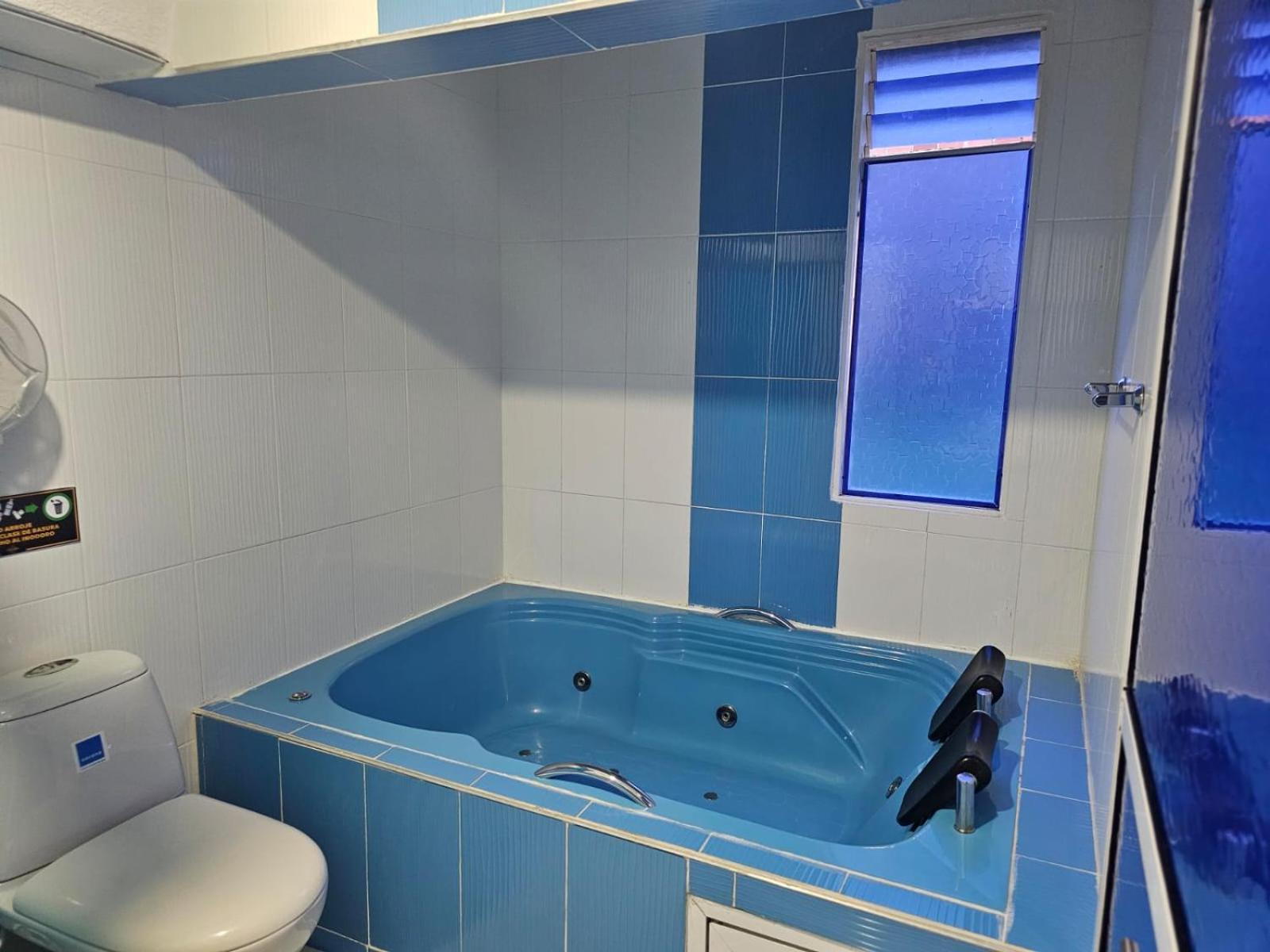 Hotel Big Ben Malaga Santander 외부 사진