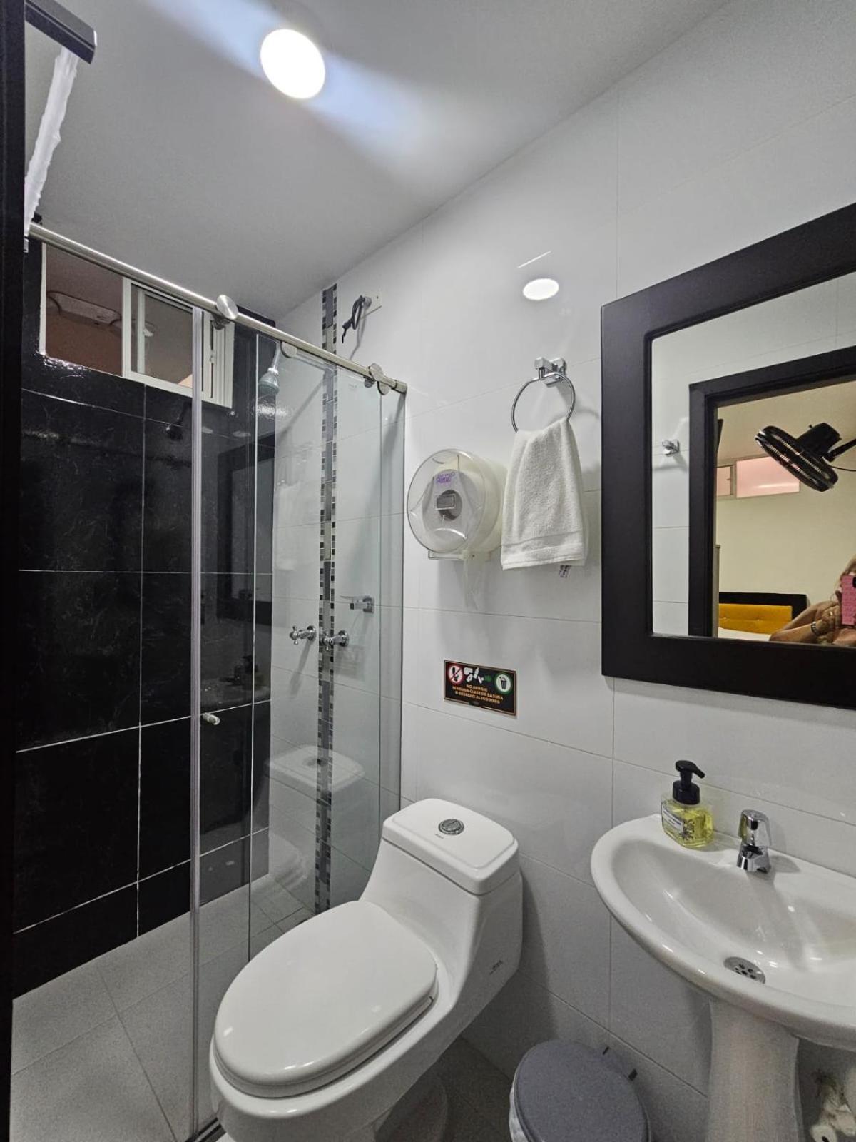 Hotel Big Ben Malaga Santander 외부 사진