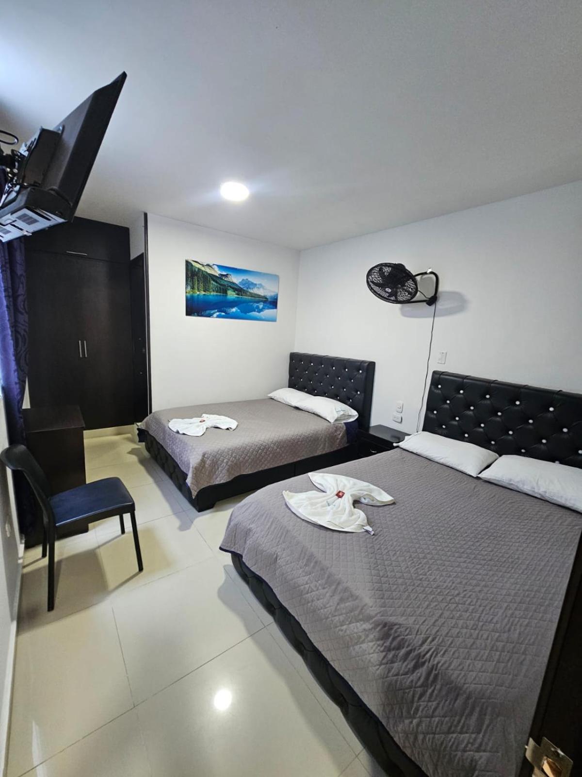 Hotel Big Ben Malaga Santander 외부 사진