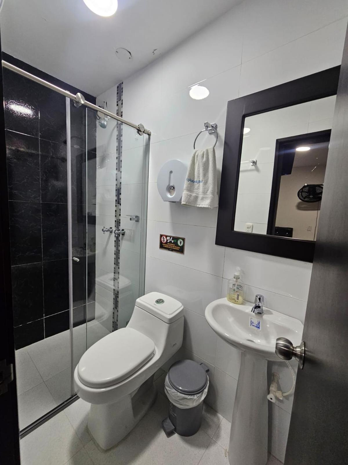 Hotel Big Ben Malaga Santander 외부 사진